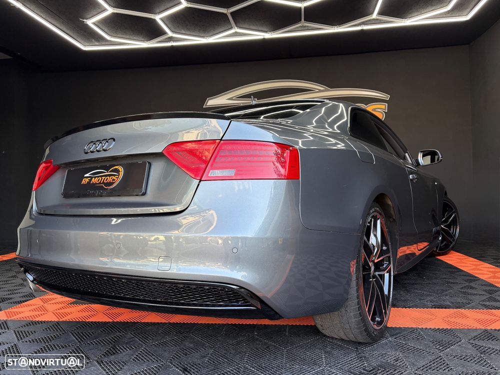 Audi A5 2.0 TDI Multitronic Business Line S-line - 31