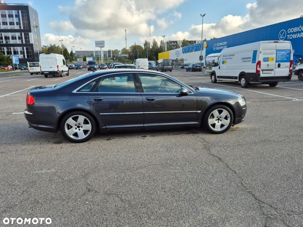 Audi A8 3.2 FSI - 2
