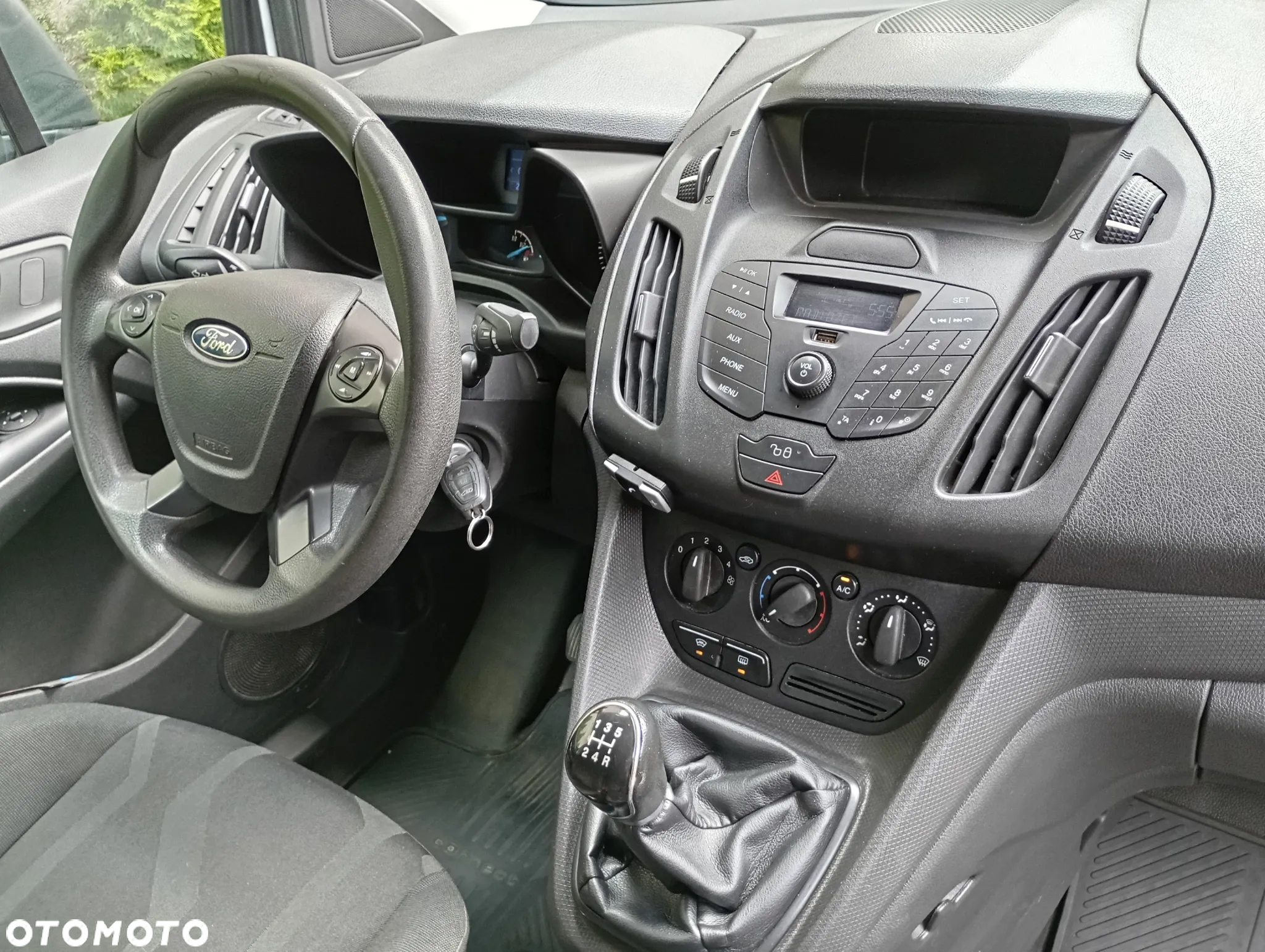 Ford Transit Connect - 6