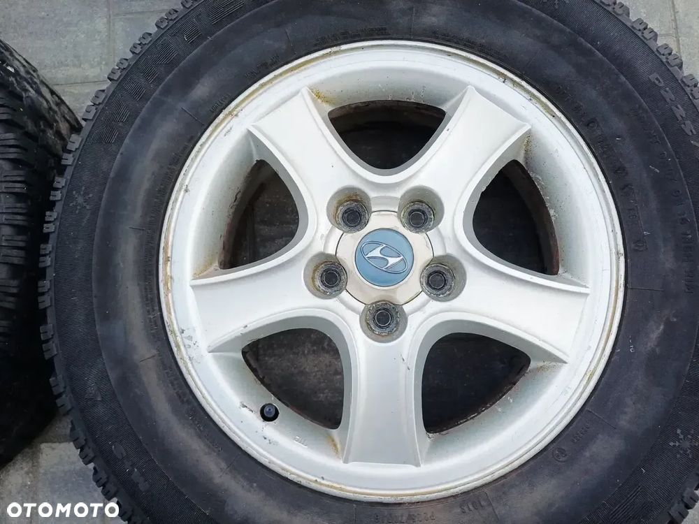 FELGI Z OPONAMI ALUMINIOWE HYUNDAI SANTEA FE I R16 5X114,3 ET46 67.1MM OPONY TERENOWE 225/70 ZIMA NR1 - 2