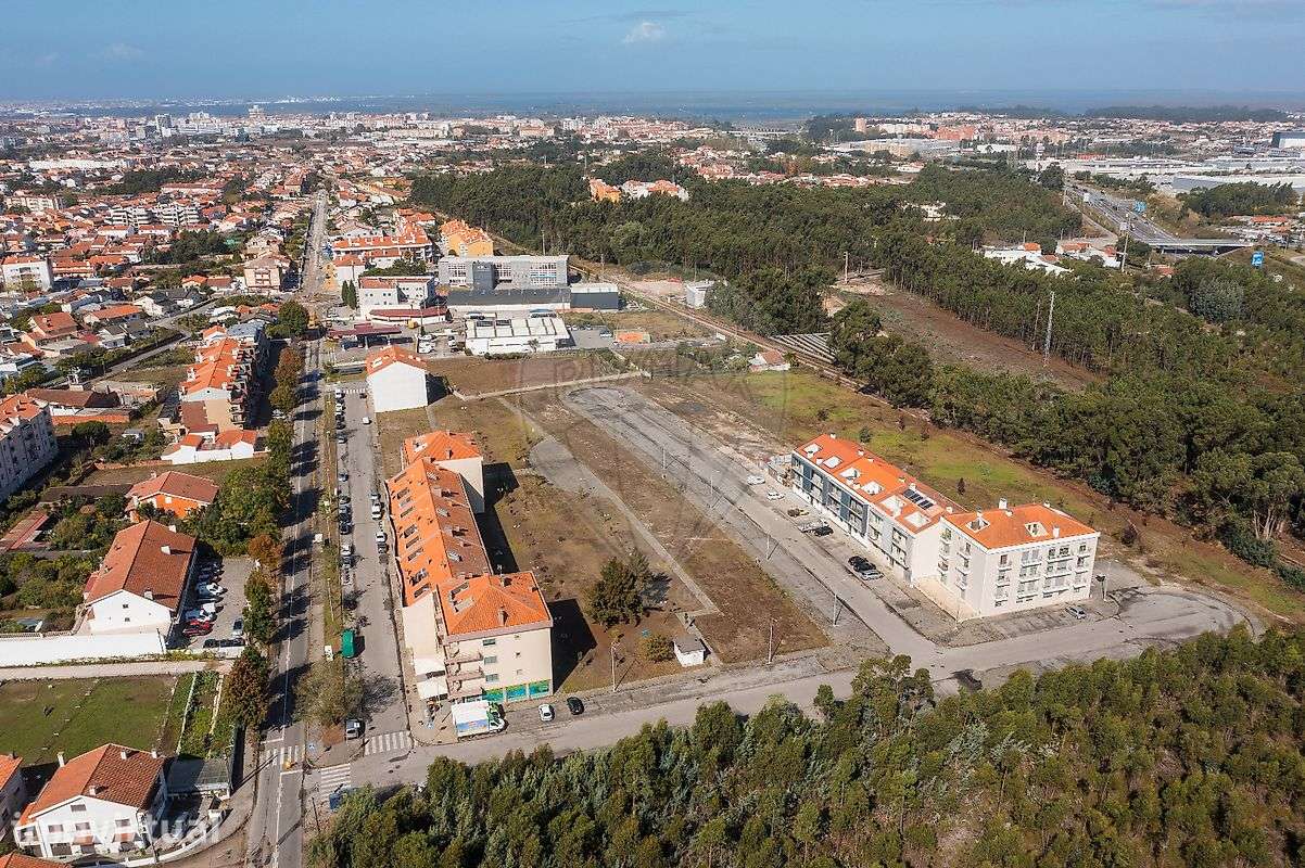 Terreno  para venda - Grande imagem: 2/8