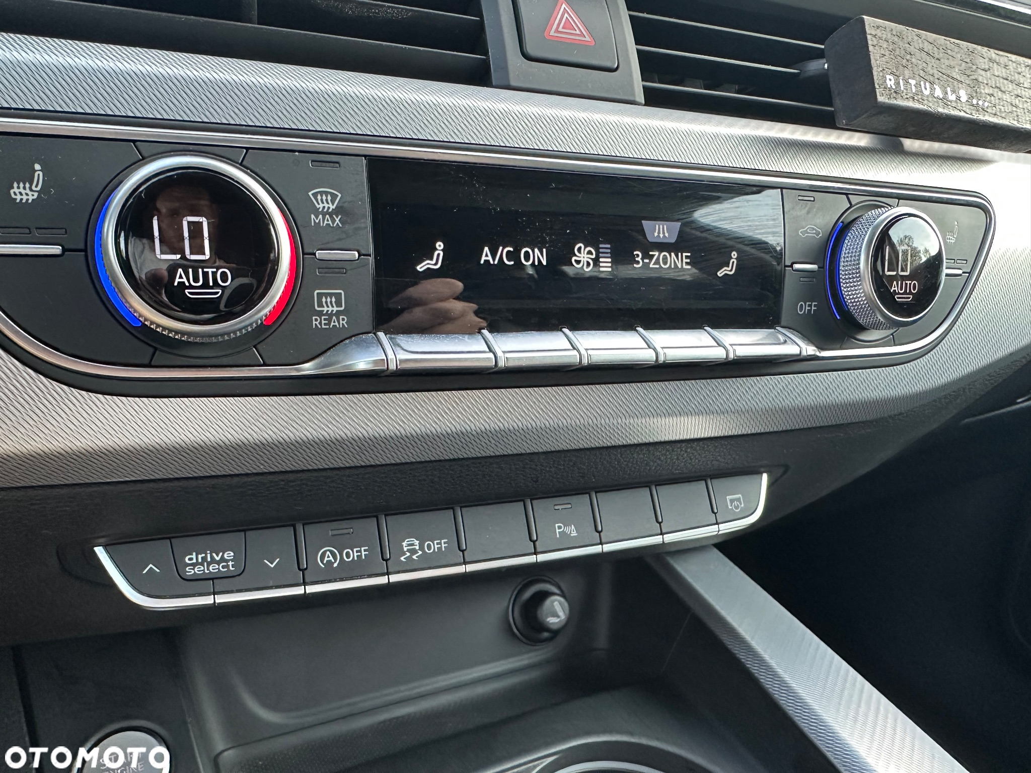 Audi A4 Avant 40 TDI S tronic - 11