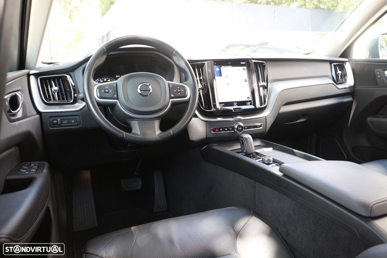 Volvo XC 60 2.0 T6 PHEV Inscription AWD - 17
