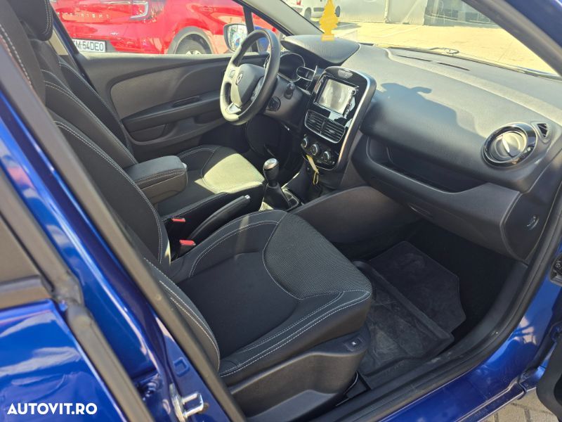 Renault Clio - 13