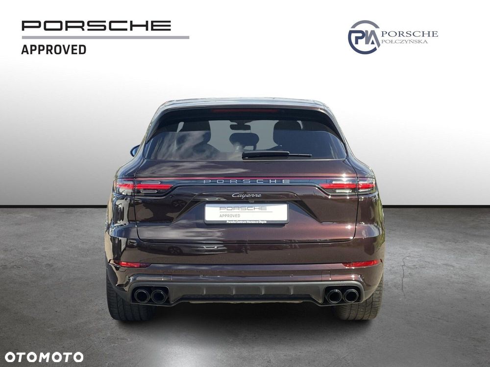 Porsche Cayenne Standard - 4