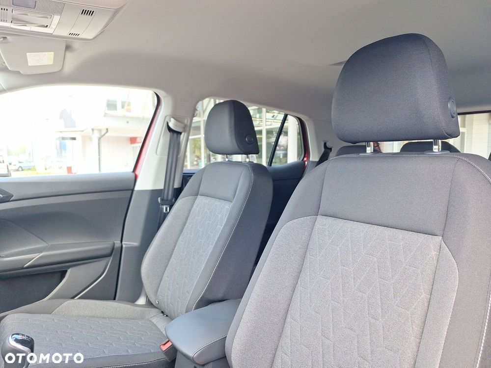 Volkswagen T-Cross - 11