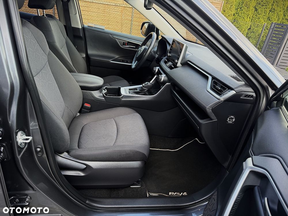 Toyota RAV4 2.0 Comfort 4x2 MS - 32