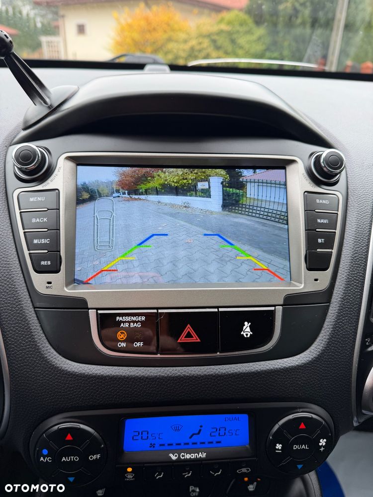 Hyundai ix35 2.0 4WD Premium - 21
