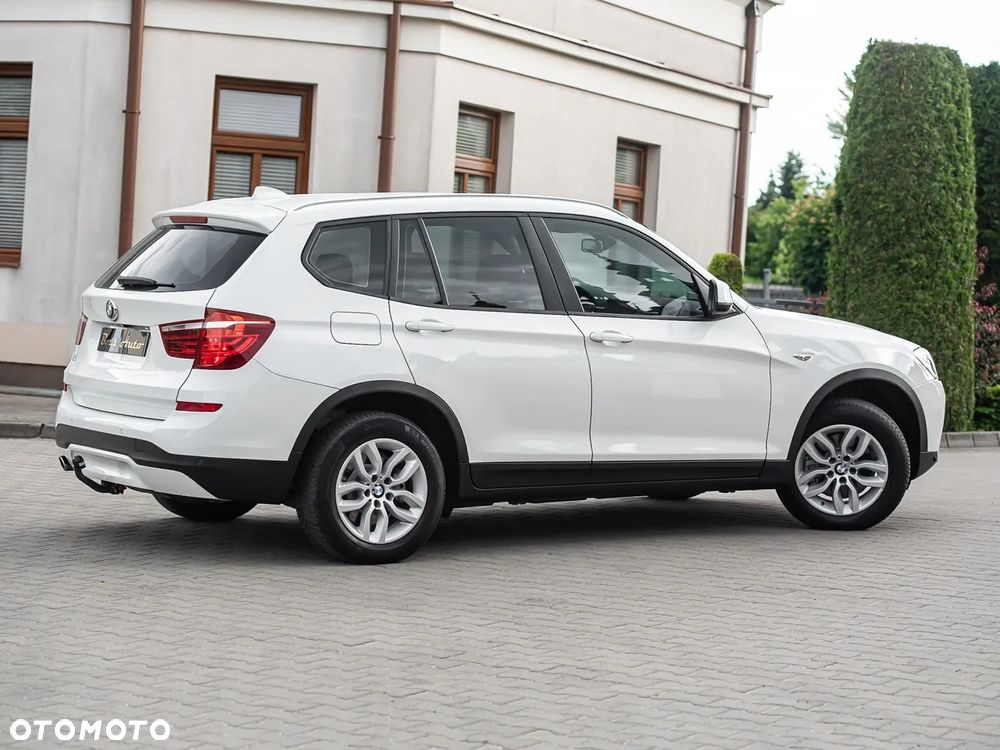 BMW X3 sDrive18d xLine - 15