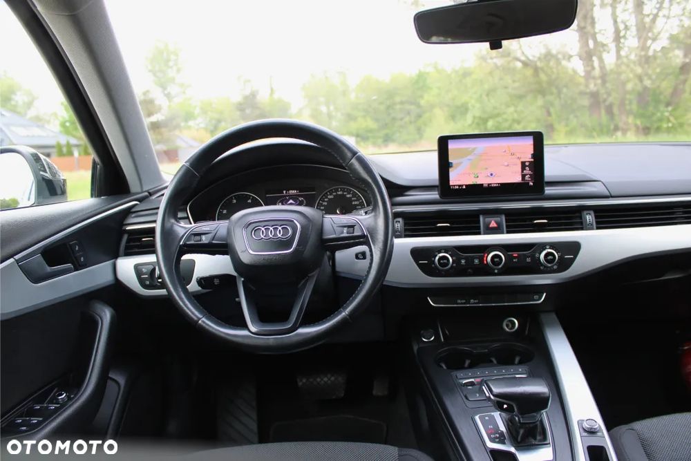 Audi A4 Avant 2.0 TDI S tronic - 28