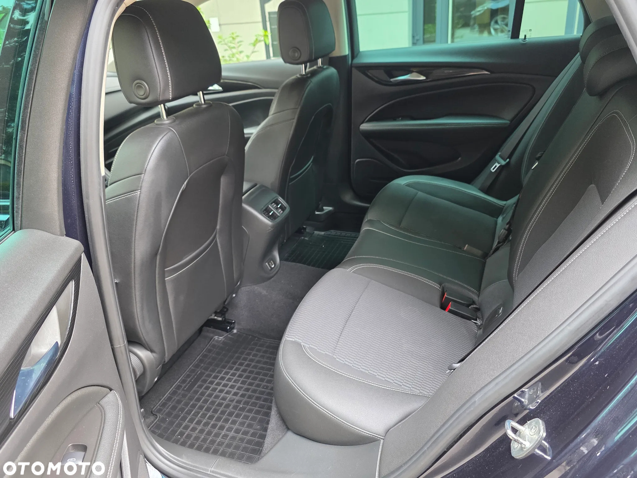 Opel Insignia 1.5 T GPF Exclusive S&S - 13