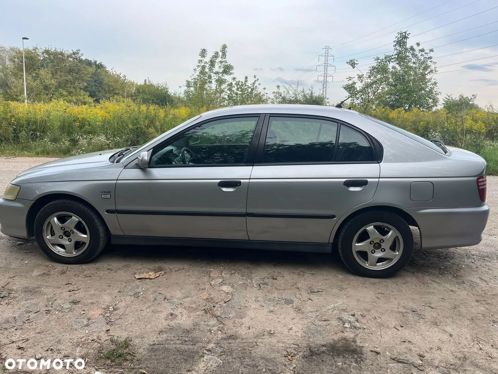 Honda Accord 1.8i S - 4