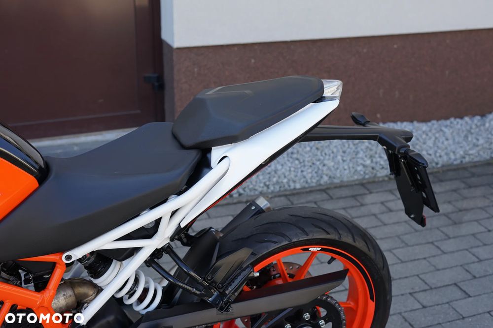 KTM Duke - 24