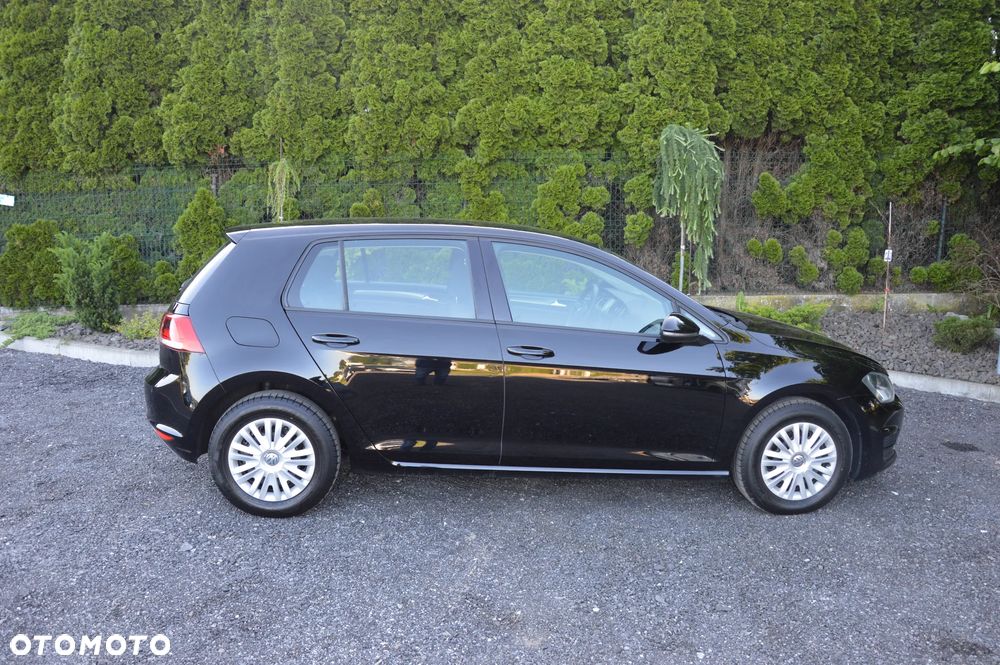 Volkswagen Golf - 17