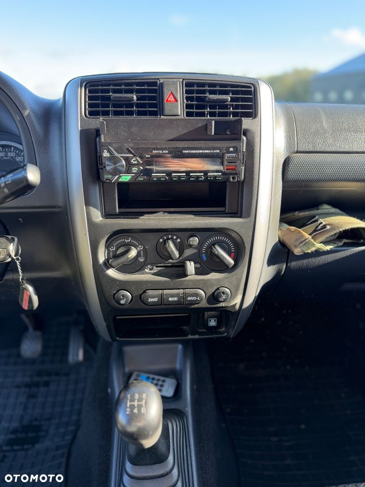Suzuki Jimny - 13