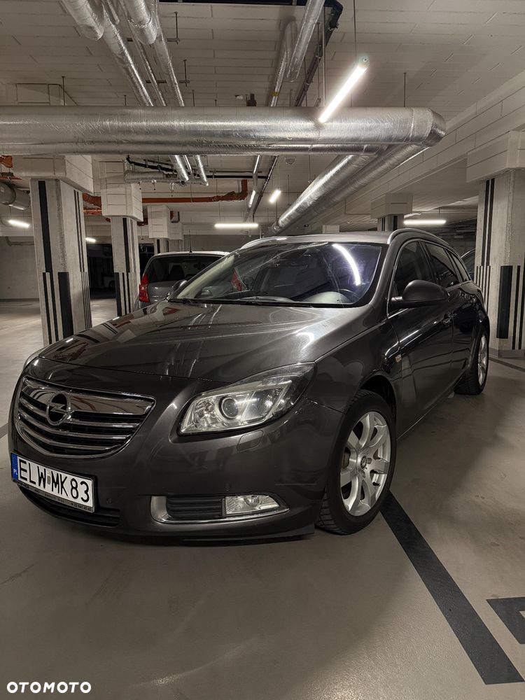 Opel Insignia 2.0 T Cosmo - 9
