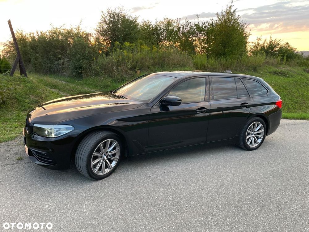 BMW Seria 5 520d xDrive - 2