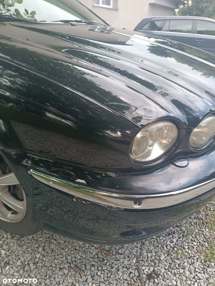 Jaguar X-Type - 24
