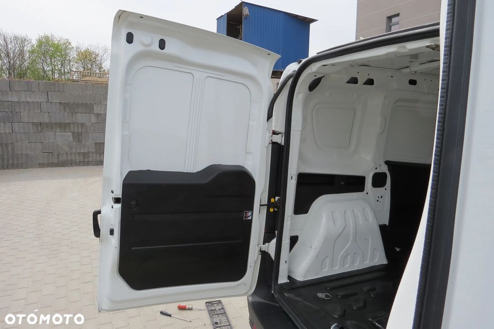 Fiat DOBLO 1.6MultiJet 105KM - 30