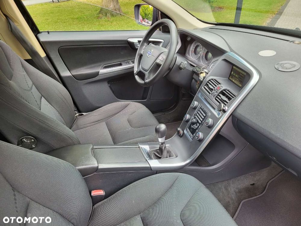 Volvo XC 60 - 10