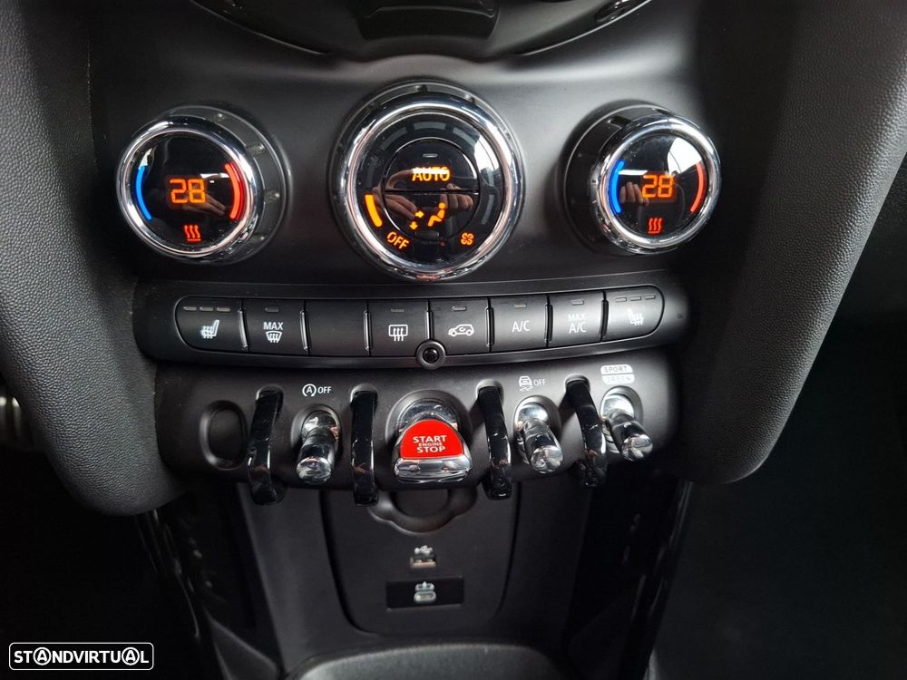 MINI Cabrio Cooper Premium Extra JCW Auto - 21