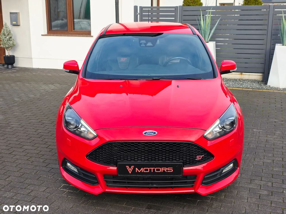 Ford Focus 2.0 TDCi ST - 16