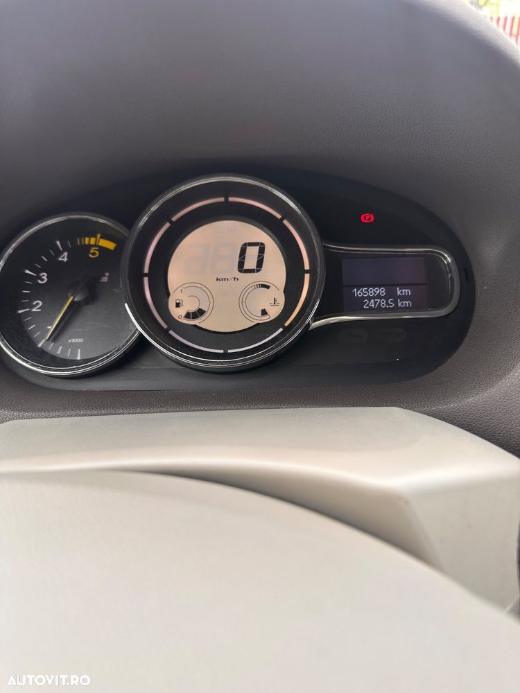 Renault Megane ENERGY dCi 110 Start & Stop Dynamique - 8