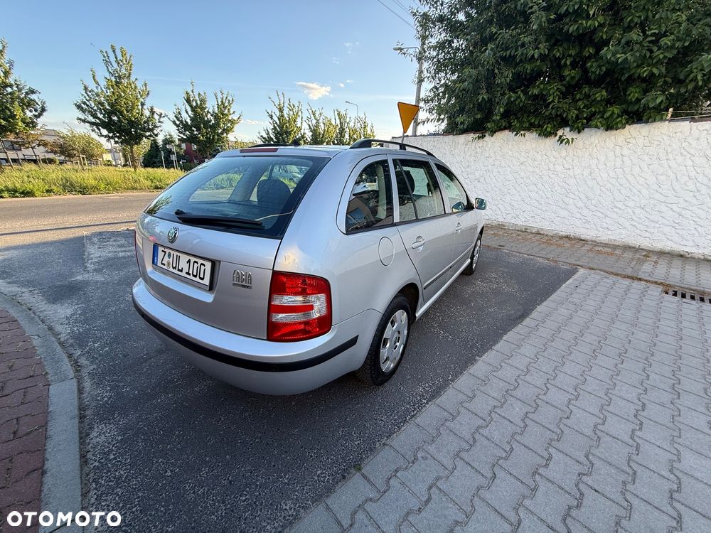 Skoda Fabia 1.4 16V Automatik Style Edition - 20