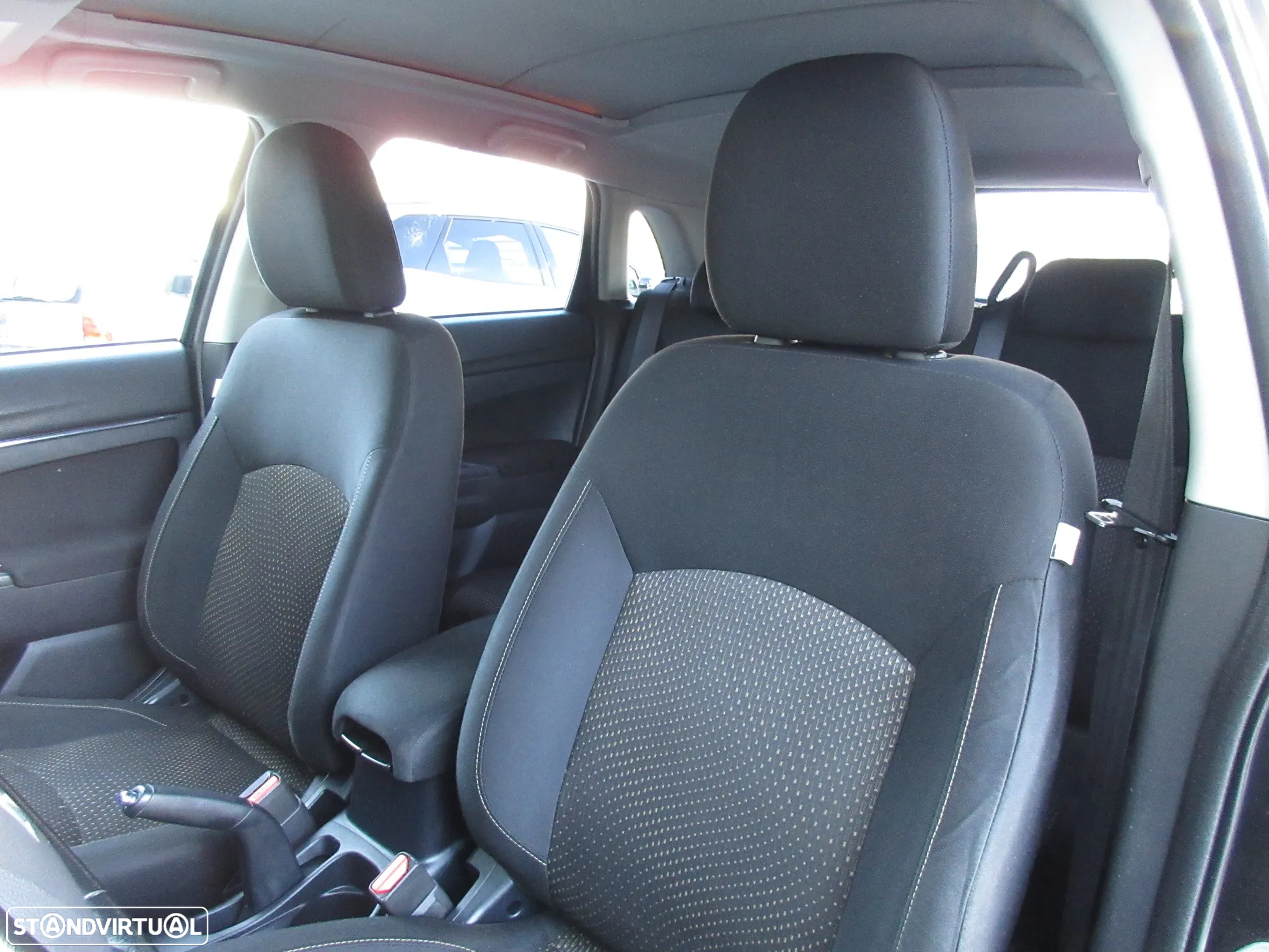 Mitsubishi ASX 1.6 Cross City - 26