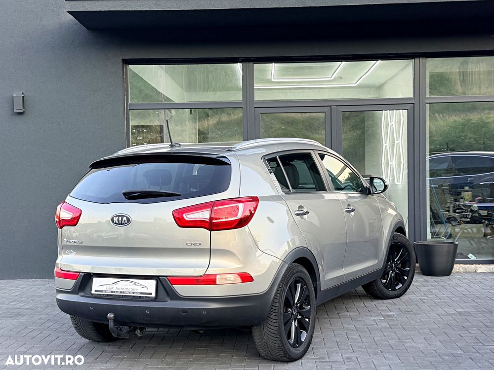 Kia Sportage 1.7 CRDI 2WD ISG Attract - 11