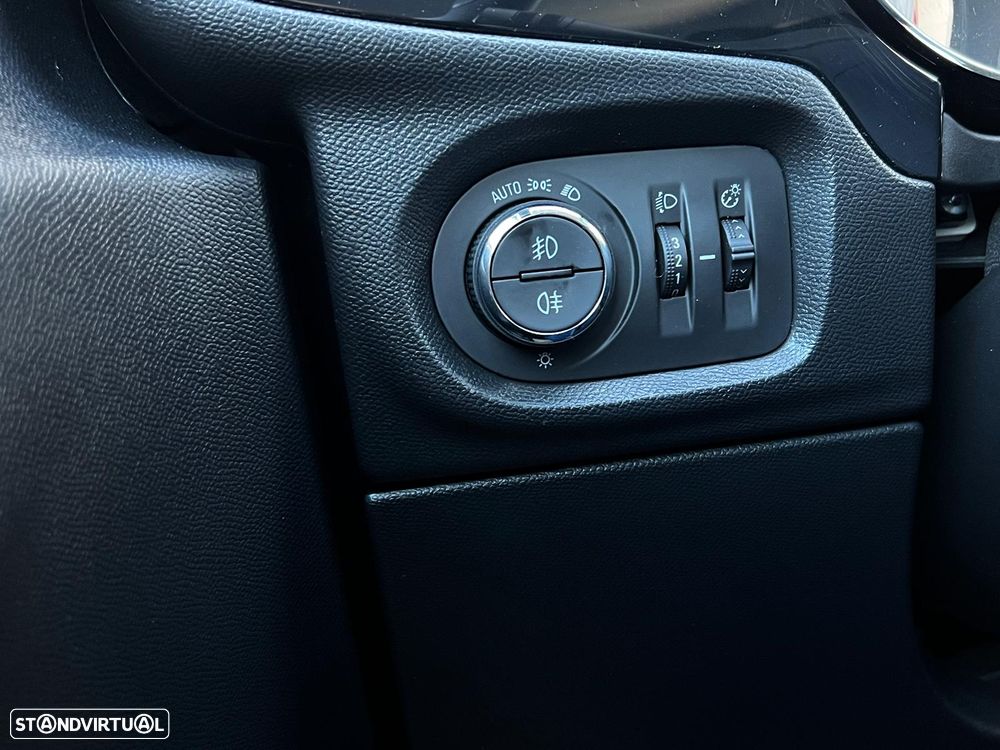 Opel Corsa 1.2 Business Edition - 37