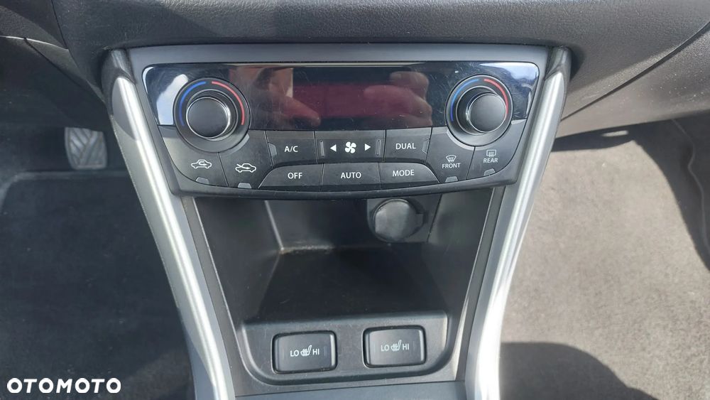 Suzuki SX4 S-Cross 1.6 DDiS Premium Plus - 8