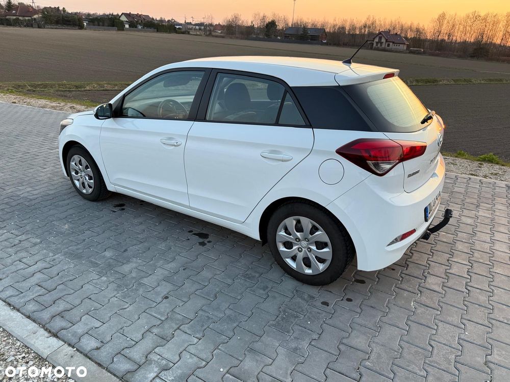 Hyundai i20 1.2 Select - 4