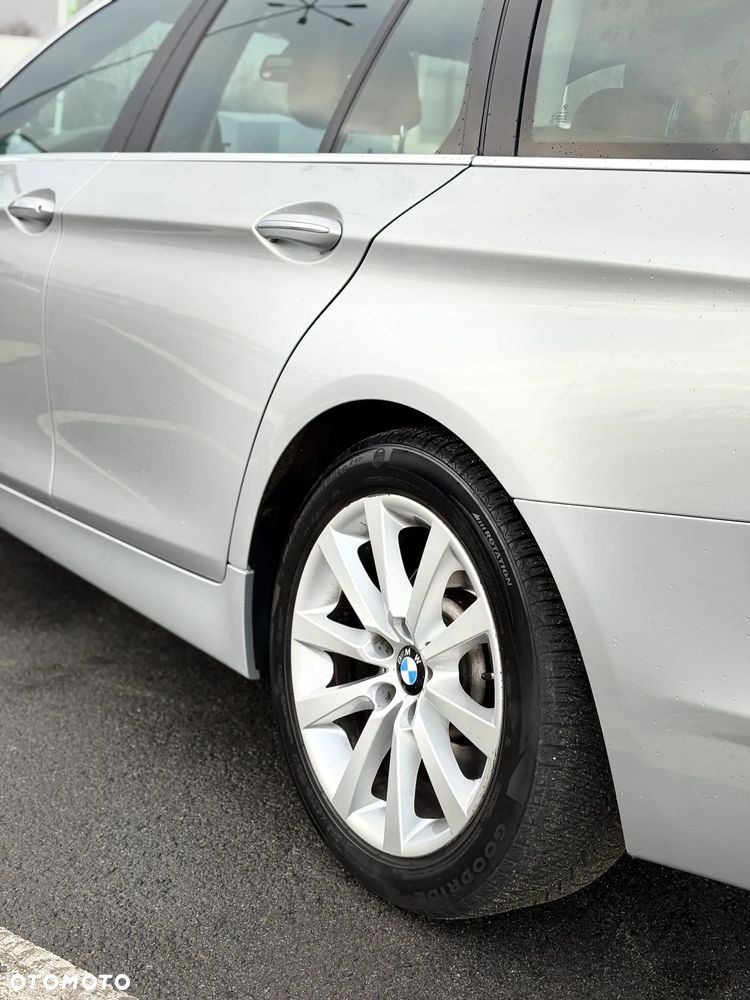 BMW Seria 5 520d - 11