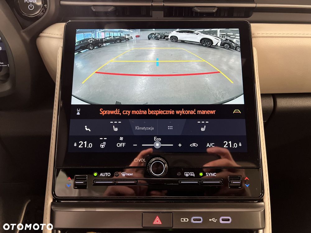 Lexus LBX 1.5 Hybrid Elegant - 24