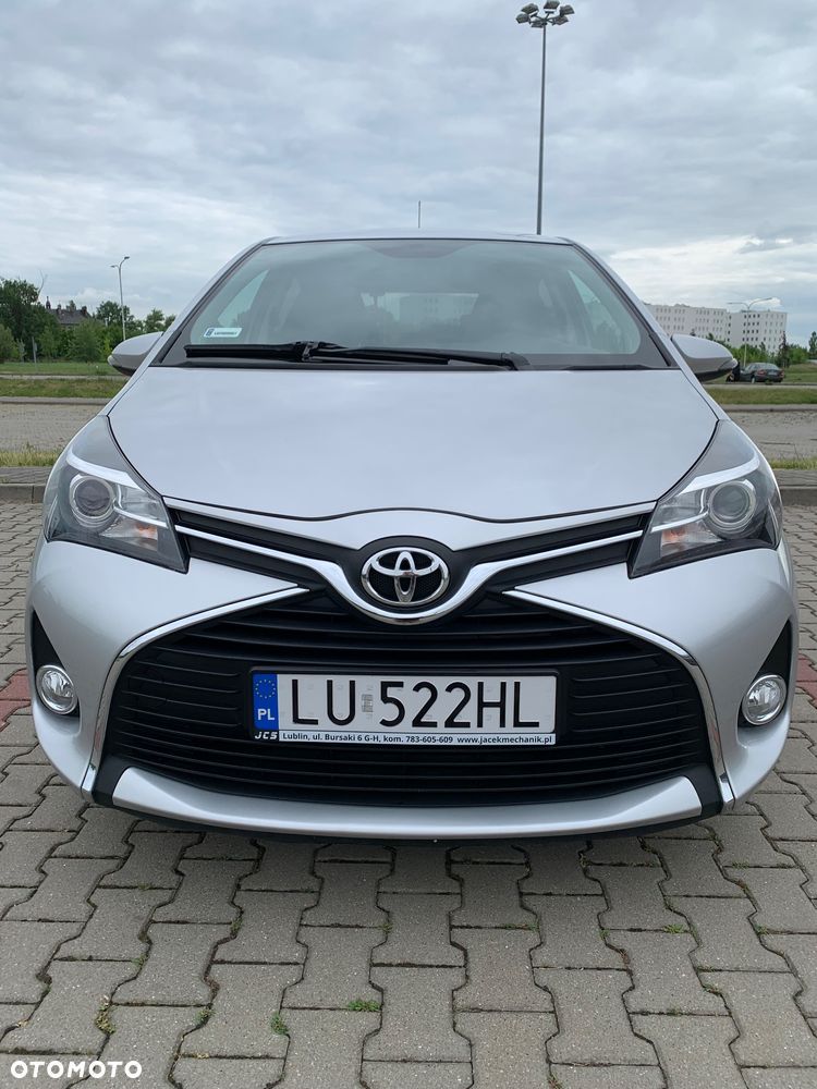 Toyota Yaris 1.33 Premium - 1