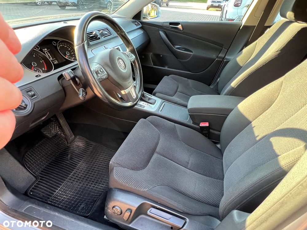 Volkswagen Passat 2.0 TDI DPF Comfortline DSG - 5