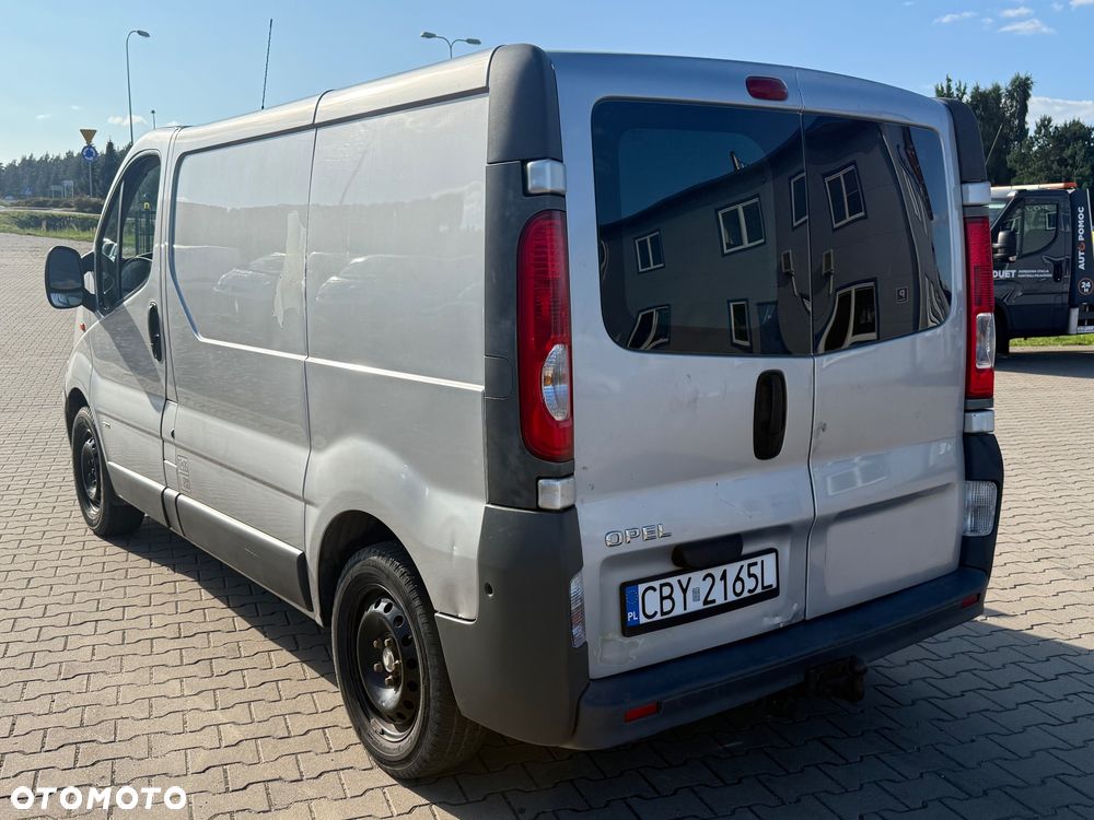 Opel Vivaro 2.0cdti 115KM klima zarejestrowany - 4