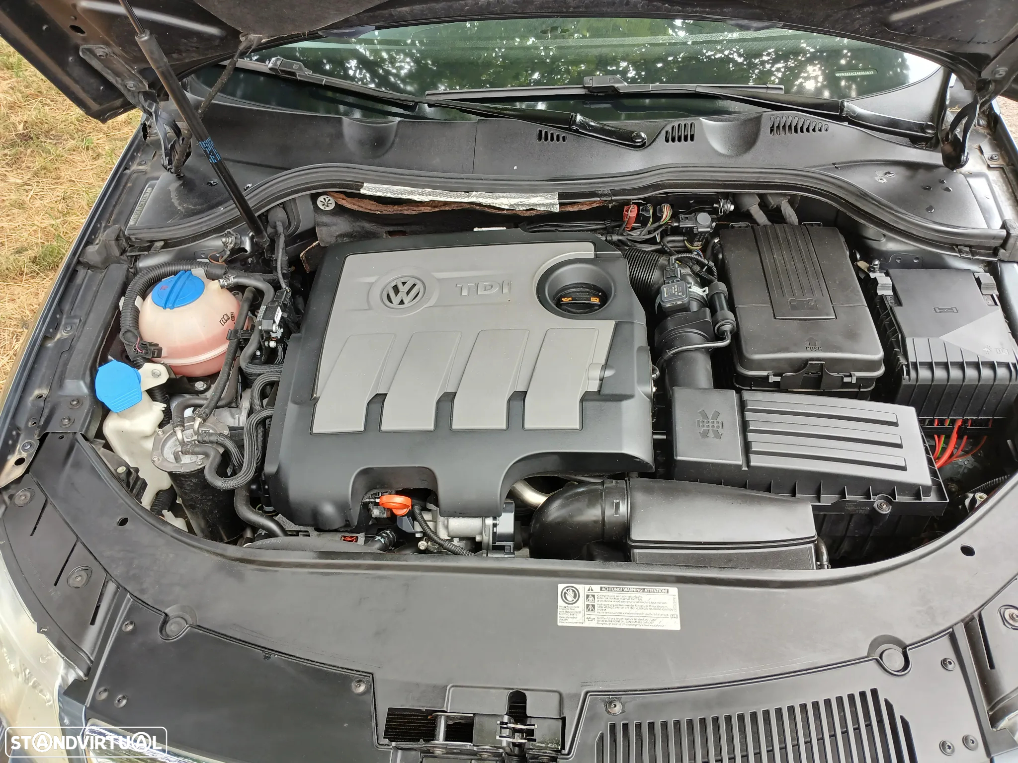 VW Passat Variant 1.6 TDI Confortline BlueMotion - 19
