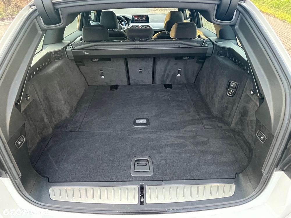 BMW Seria 5 525d M Sport sport - 17