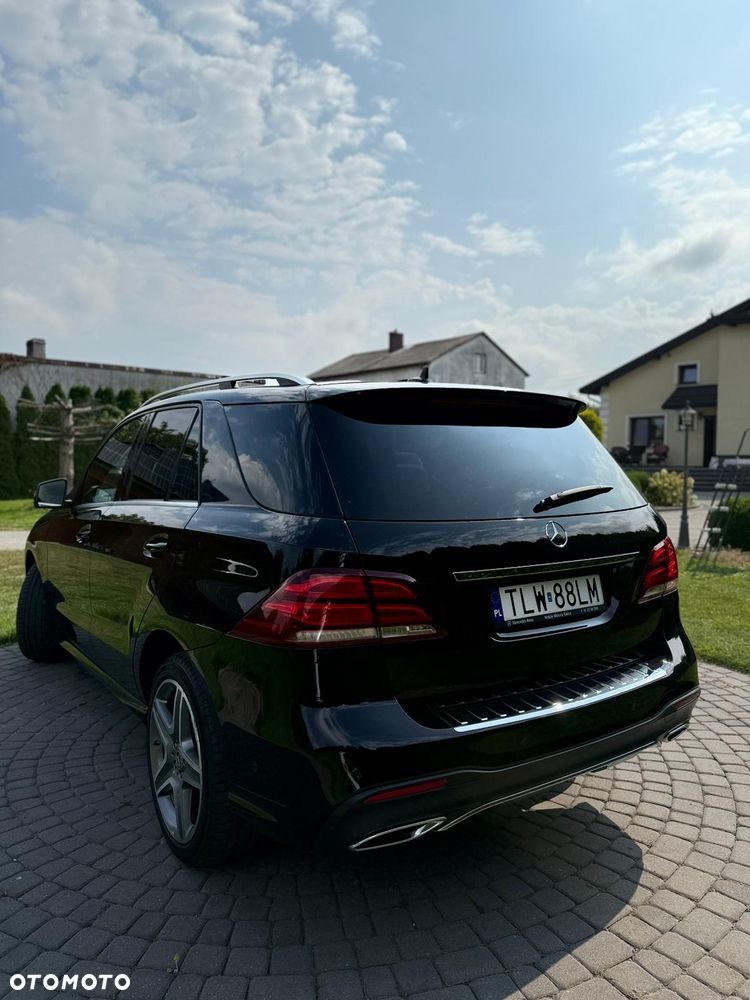 Mercedes-Benz GLE 350 d 4Matic 9G-TRONIC AMG Line - 6