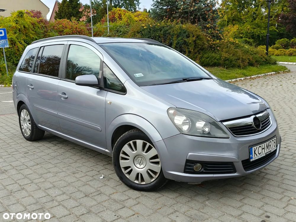 Opel Zafira 1.8 Family Plus - 2