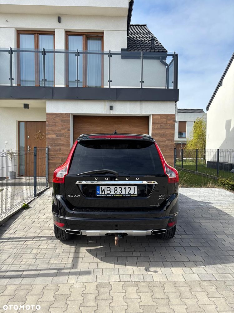 Volvo XC 60 D4 AWD Summum - 2