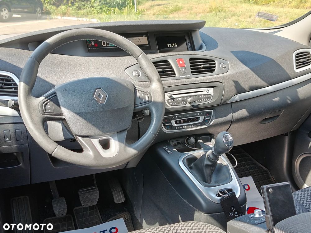 Renault Grand Scenic TCe 130 Bose Edition - 8