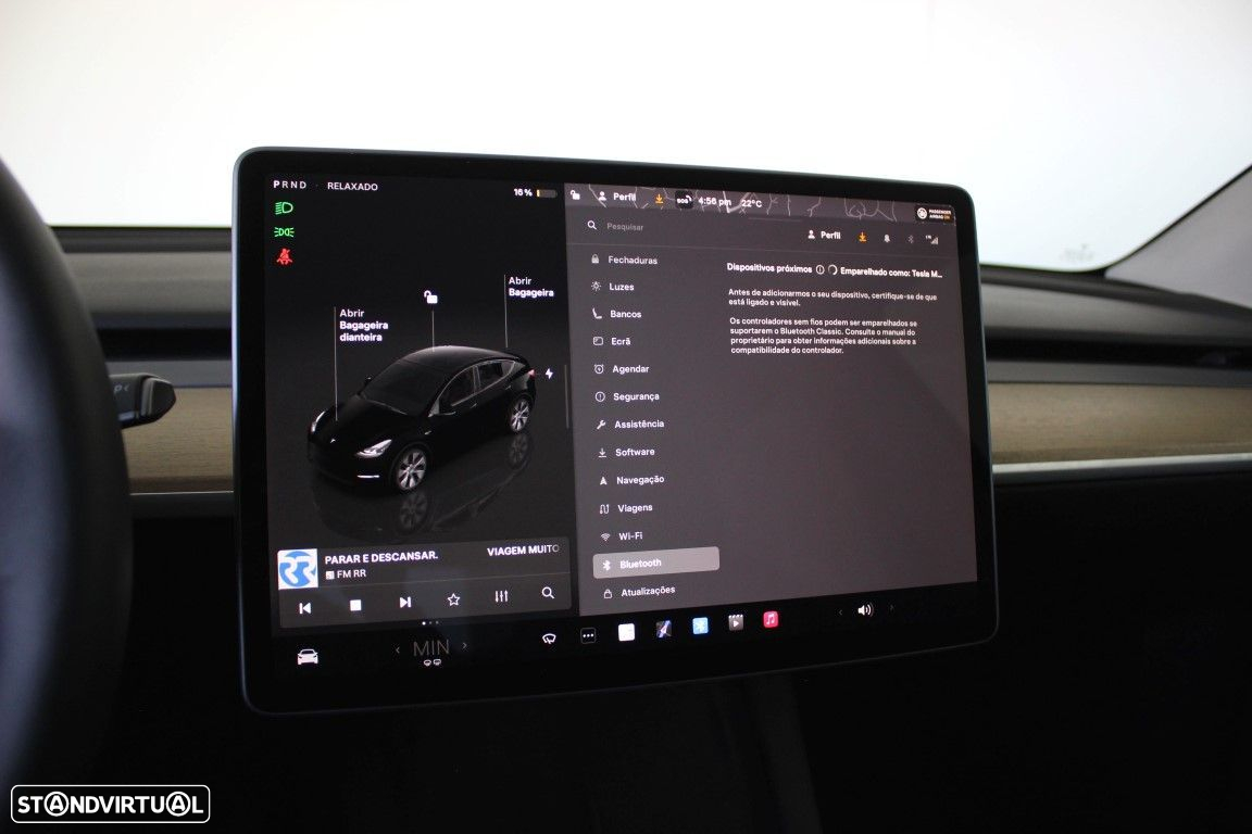 Tesla Model Y - 33