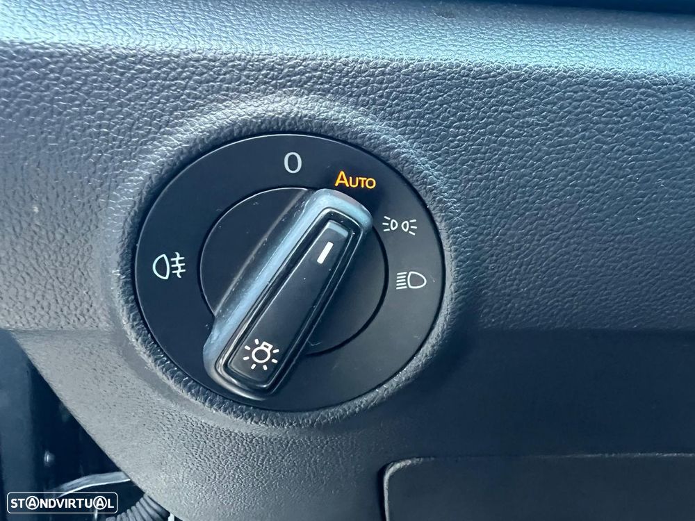 VW T-Roc 1.0 TSI Life - 17