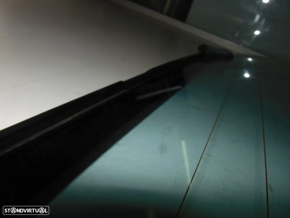Nissan terrano vidro mala - 7