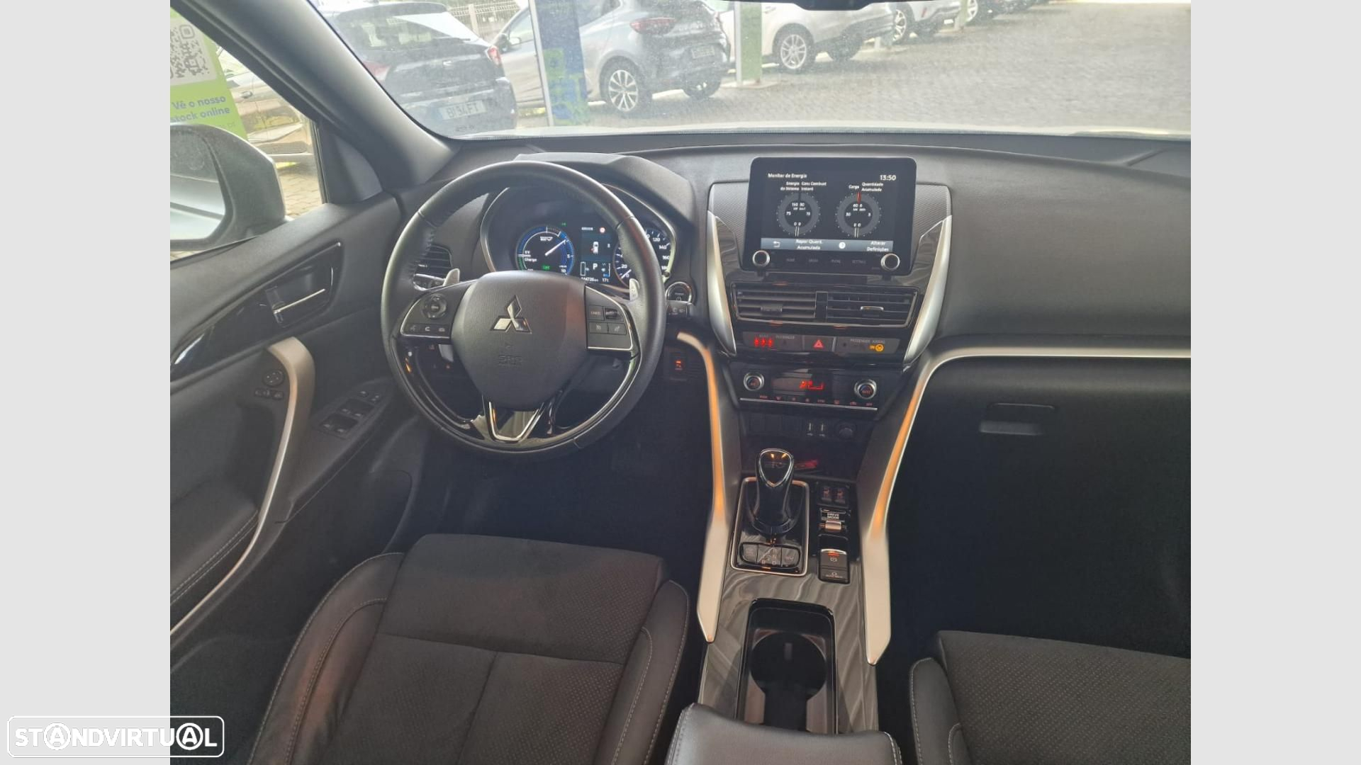 Mitsubishi Eclipse Cross - 11