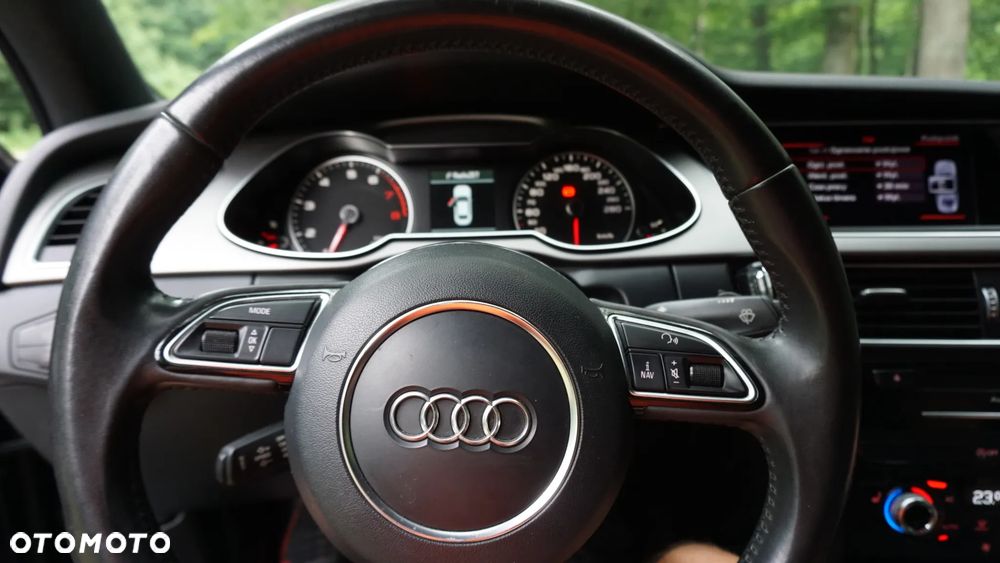 Audi A4 Limousine 1.8 TFSI quattro Ambition - 11