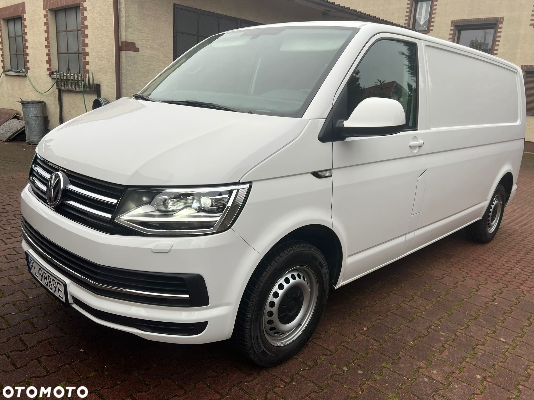 Volkswagen Transporter - 3